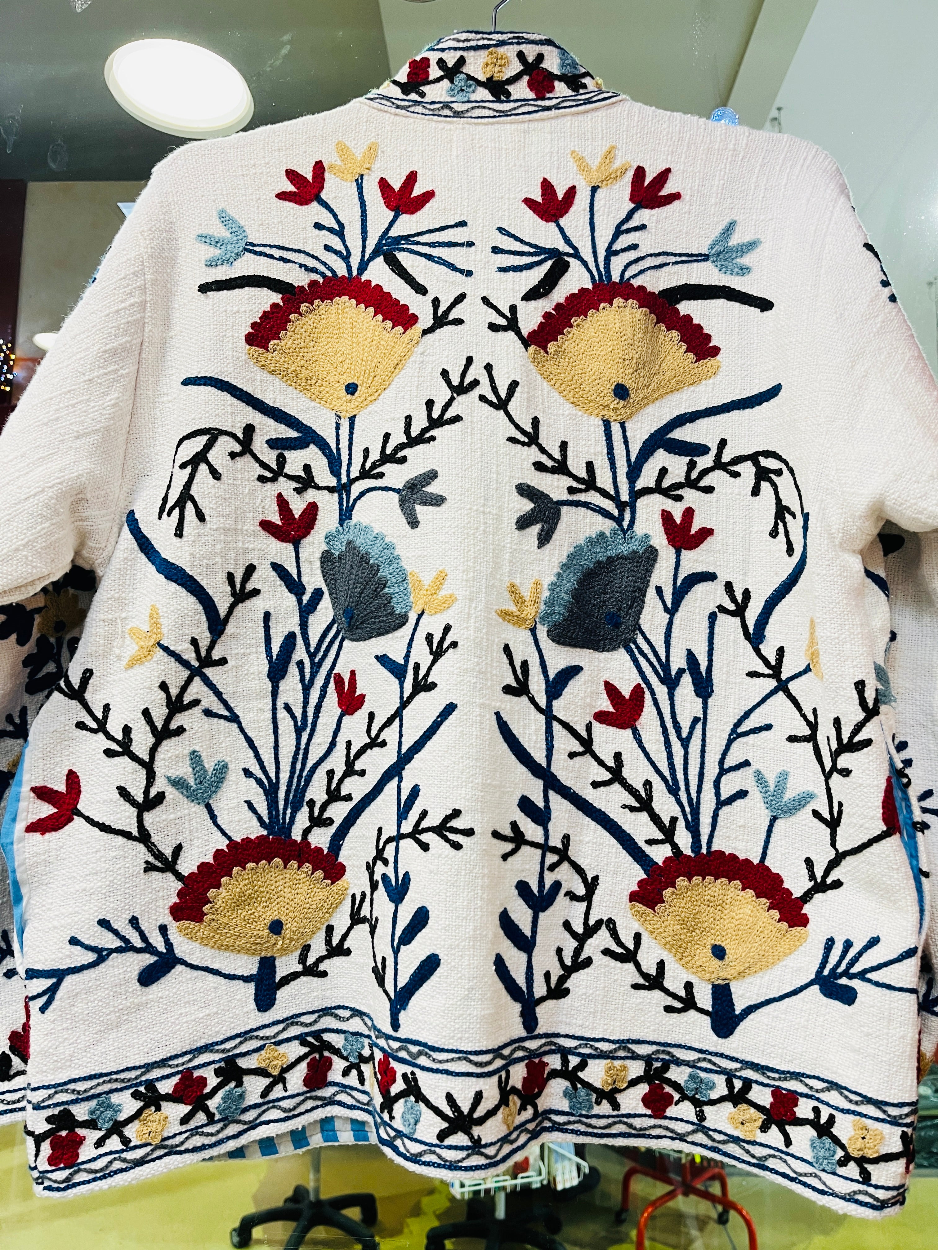 Handcrafted Cotton Suzani Embroidered Jacket – Artisan Elegance