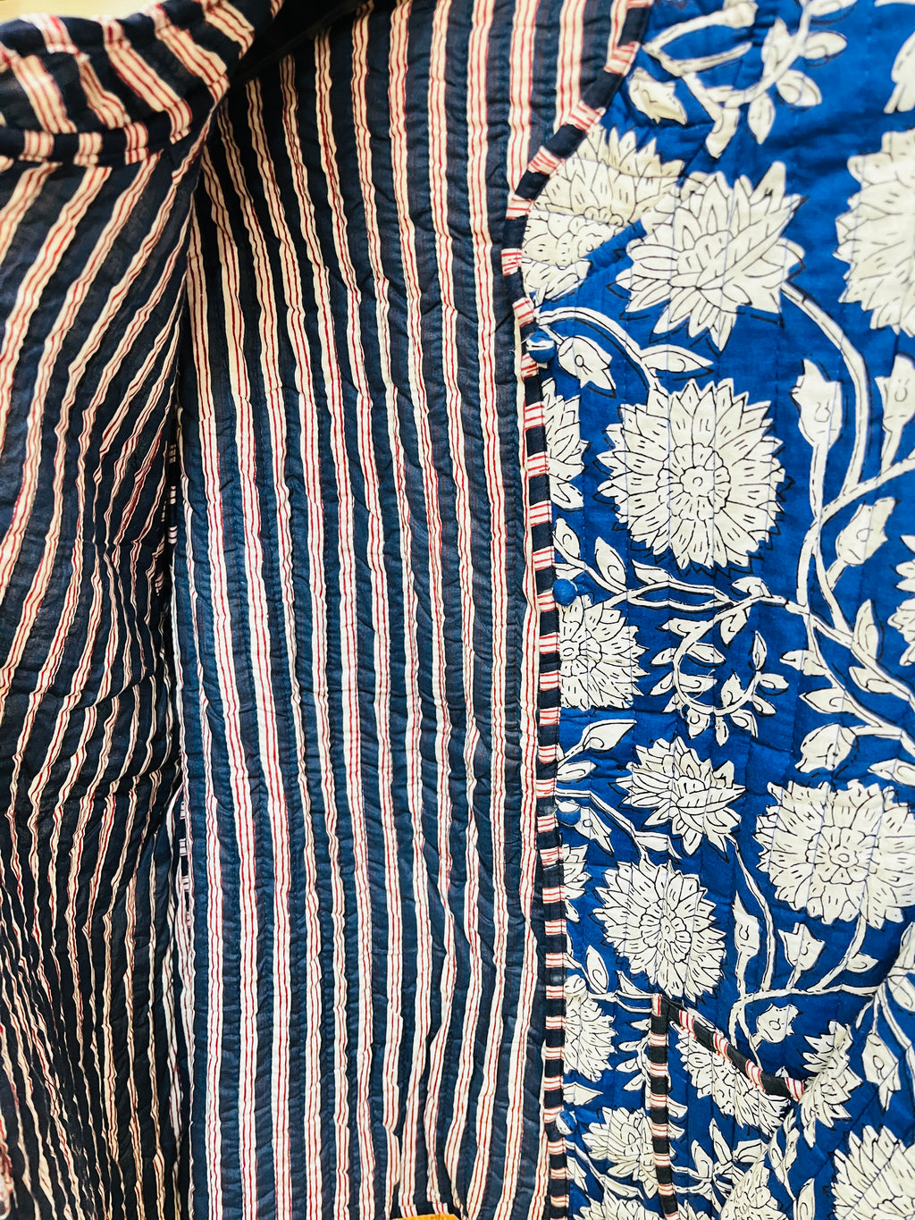 Reversible Croptop Jackets Blue Floral - The Gilded Sark